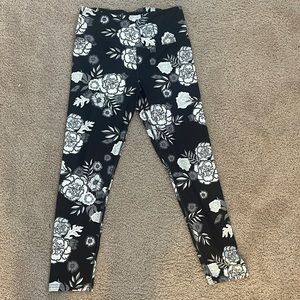 Flower leggings size medium from Kohl’s